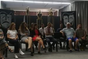 Doua decenii de invatamant superior artistic la Constanta: Premiera nationala a music-hallului Cocosatul de la Notre-Dame“, eveniment aniversar al studentilor Facultatii de Arte