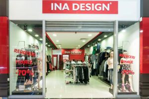 Haine fake descoperite in magazinele din mall-uri  Patronul Ina Design condamnat la inchisoare