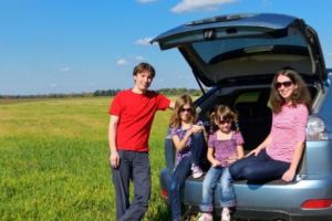 Câţi bani trebuie să scoţi din buzunar ca să-ţi pregăteşti maşina pentru concediul de vară