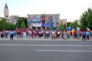 Proteste în Piaţa Tricolorului