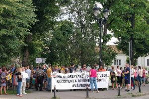 Un nou protest faţă de modificările aduse codurilor penale este anunţat, joi seara, la Alba Iulia