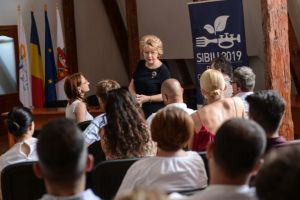 Sibiul bate monedă şi lansează „Cartea gustului” – meniul cu poveşti pentru Regiunea Gastronomică 2018