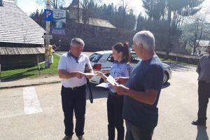 ”Turism în siguranţă”, o campanie de prevenire a furturilor din genţi şi buzunare