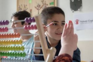 A crescut de patru ori numărul copiilor REFUGIAȚI în România