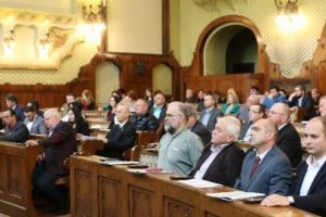 Consiliul Judeţean Mureş, şedinţă extraordinară pe tema Aeroportului „Transilvania”