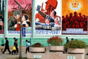 EFECTUL Trump: Coreea de Nord INTERZICE comercializarea Suvenirelor ANTI-AMERICANE