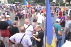 O noua actiune de protest in Piata Victoriei. Manifestarea are loc dupa condamnarea lui Liviu Dragnea la inchisoare cu executare (video)