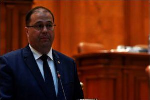 COMISARUL EUROPEAN AL BUDAPESTEI ÎȘI DEPĂȘEȘTE COMPETENȚELE ȘI INTERVINE ABUZIV ÎN PROBLEMELE EDUCAȚIEI LA TÂRGU-MUREȘ