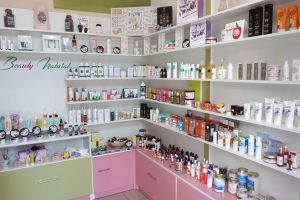 Aşa ceva chiar LIPSEA din Arad! S-a DESCHIS un magazin cu ALTFEL de PRODUSE COSMETICE