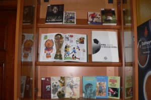 România în cărţi la Campionatul Mondial de fotbal! De această data la propriu, la Biblioteca Judeţeană George Bariţiu