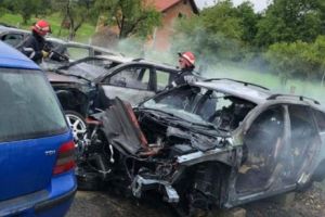 Dezastru la un service auto din oraşul Năsăud. S-a întâmplat o tragedie ...