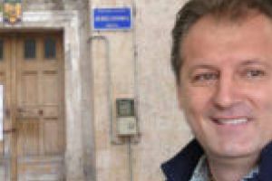 Lălăială juridică! Dosarul fostului primar din Lăpuşnicu Mare, Ion Lala, se întoarce la Parchet!