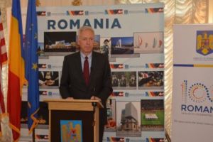 VICEPREMIERUL Ana Birchall se întâlneşte cu reprezentanţii companiilor româneşti la AMBASADA ROMÂNIEI