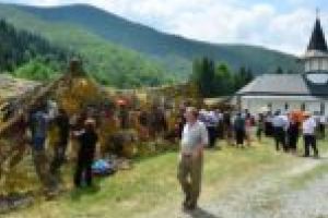 Poiana Mărului – în sărbătoare. Pelerinaj al bucuriei