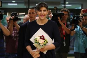 L.C. Kovesi, la Timisoara, pentru a ridica Premiul „Speranta”, acordat de Societatea Timisoara