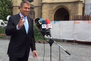 Iohannis anunţă la Sibiu că e „ferm hotărât” să candideze în 2019