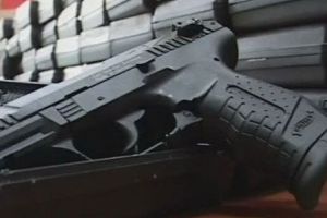 Nu va jucati cu focul! Care este valabilitatea si cum se prelungeste permisul de arma