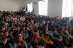 „Investeşte în tine”! Credite cu dobândă zero acordate printr-un program guvernamental