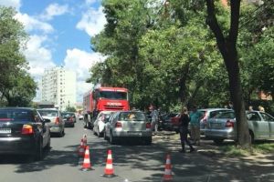 Carambol in Calea Sagului din Timisoara. O femeie si o fetita au ajuns la spital