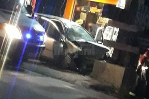 Un tânăr de 24 de ani a murit într-un accident, la ieşirea din Suceava
