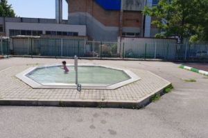 Ştrandul de la Bazinul Olimpic, condiţii excelente pentru plajă şi înot