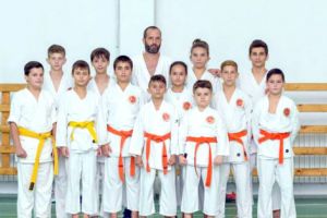 Karateka de la Mioveni, zeci de medalii