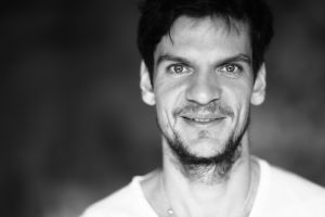 VIDEO Tudor Chirilă mesaj pentru Liviu Dragnea – Mie mi-e frică de dumneavoastră. Nu sunteţi victimă, sunteţi călău!