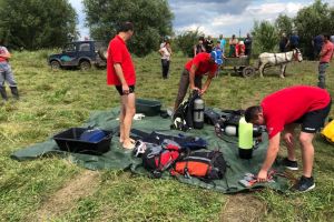 FOTO. Șoferul tractorului răsturnat în râul Crasna a fost găsit fără suflare