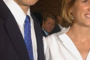 Solidaritate prin GREVA FOAMEI. Proteste de amploare la Casa Albă