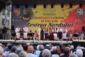 ”Zestrea Nordului”, trei zile pline de folclor la Bistriţa. ”Festivalul va deveni un reper”
