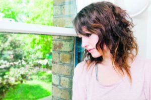 Suntem singuri sau ne simţim singuri? Cu românul la PSIHOLOG