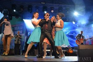 Zilele Sfântului Ladislau s-au încheiat cu acrobaţii pe cai şi un concert dat de regele rock’n’roll-ului din Ungaria (FOTO)