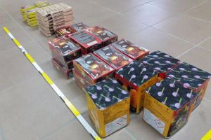 Captură ca de Revelion – Zeci de mii de petarde confiscate