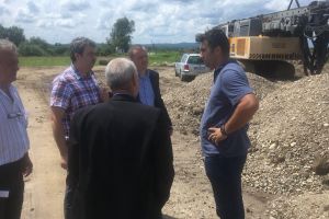 FOTOGALERIE. Pregătiri pentru începerea lucrărilor la podul de la Seini-Pomi