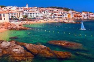 ADVERTORIAL: Destinatia ta de vacanta pentru aceasta vara – Spania 