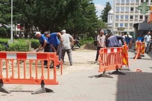 Muncitorii de pe Griviţei, în filmul „Marea trândăveală”