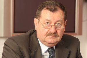 DEZVALUIRI INCENDIARE! Ce legatura exista intre Dynamic Selling Group SRL, firma care a cumparat  Divizia Ramplast de la Oltchim si fostul director Constantin Roibu