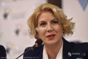 Cristina Chiriac: Ia – o poveste despre viaţă; un neam care uită trecutul nu poate avea viitor