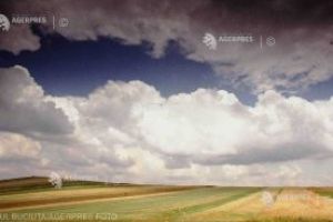 Temperaturi caniculare şi deficit de precipitaţii, în iulie şi august; luna septembrie, în normele perioadei (ANM)