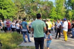 PSD ia în calcul o contramanifestaţie în ziua moţiunii de cenzură