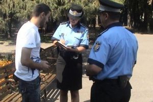 Triplarea amenzii pentru refuzul legitimării, adoptată tacit în Senat