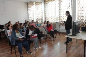 Cursuri pentru obţinerea cetăţeniei române, la Braşov