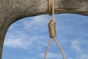 Descoperire macabra la Cocorastii Colt. Un barbat a fost gasit spanzurat de grinda casei