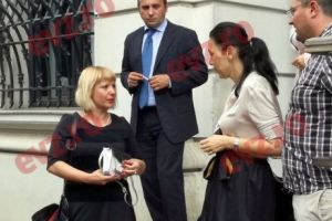 Camelia Bogdan a purtat „tehnică” la Înalta Curte şi a turnat. Un film