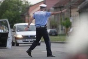 TUPEU. A provocat un accident rutier şi a refuzat recoltarea de probe biologice