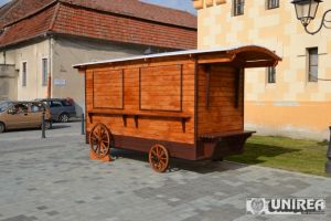 Licitaţie pentru amplasarea a două trăsuri de epocă, în Cetatea Alba Carolina