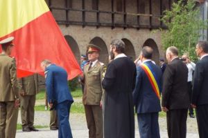 FOTOGALERIE: Tricolorul a fost la înălţime de Ziua Drapelului Naţional