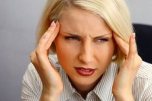Ce este şi ce afecţiuni ascunde o banală durere de cap?