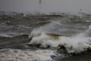 COD ROȘU de VREME REA! URGIA loveşte o zonă turistică îndrăgită. AVERTISMENT pentru toţi românii care pleacă în vacanţă