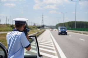 Modificări la Codul rutier. Ce se va întâmpla cu maşinile de Poliţie cu radar